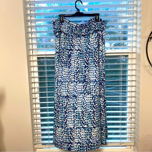 Robert Louis Blue Snakeskin 3X Flared Hem Maxi Skirt with Attached Belt, Preown - Picture 1 of 7